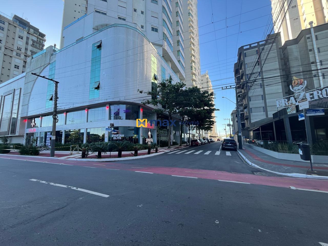 Apartamento para aluguel no Centro: 