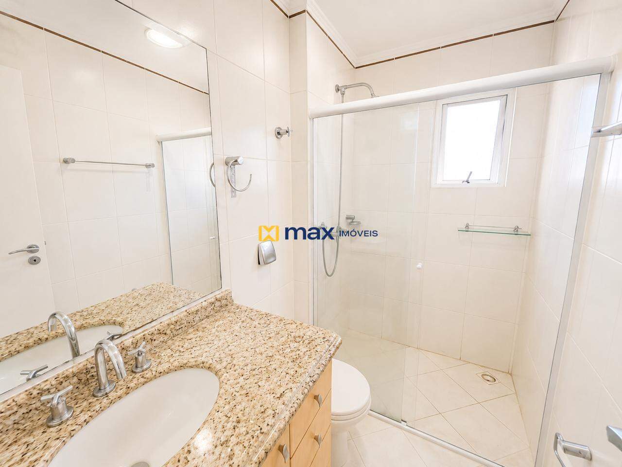 Apartamento para aluguel no Centro: 