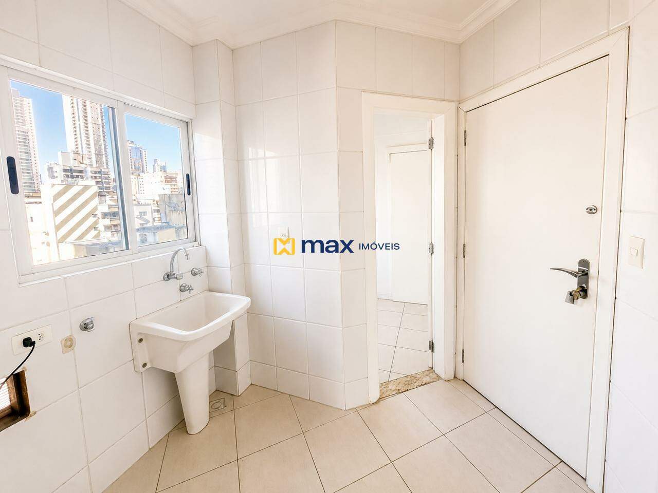Apartamento para aluguel no Centro: 