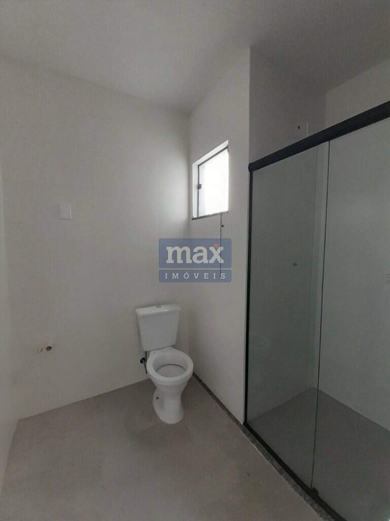 Apartamento à venda no Santa Regina: Banheiro social