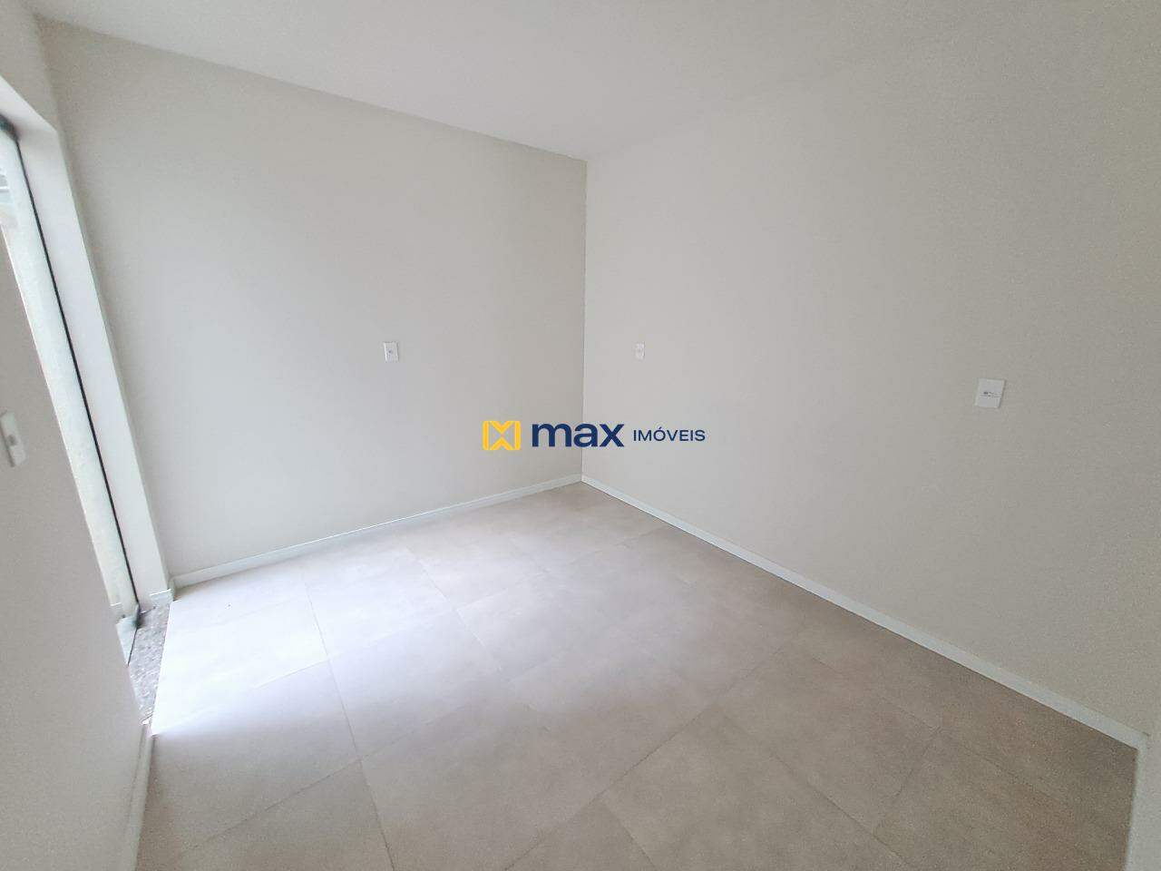 Apartamento à venda no Espinheiros: Quarto 2