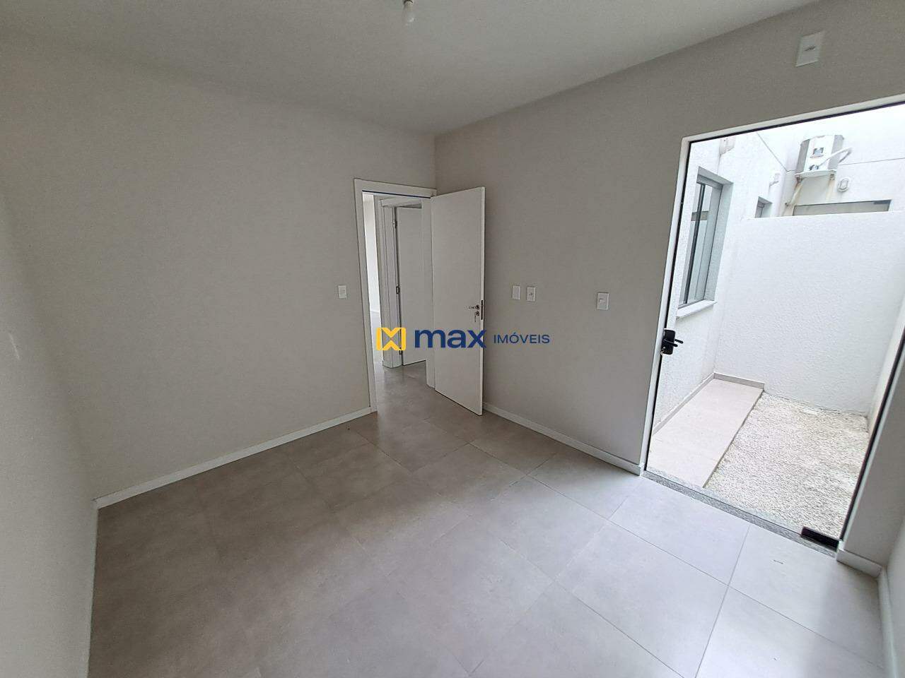 Apartamento à venda no Espinheiros: Quarto 2