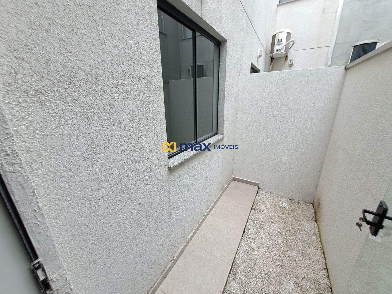 Apartamento à venda no Espinheiros: Área Externa Quarto 2