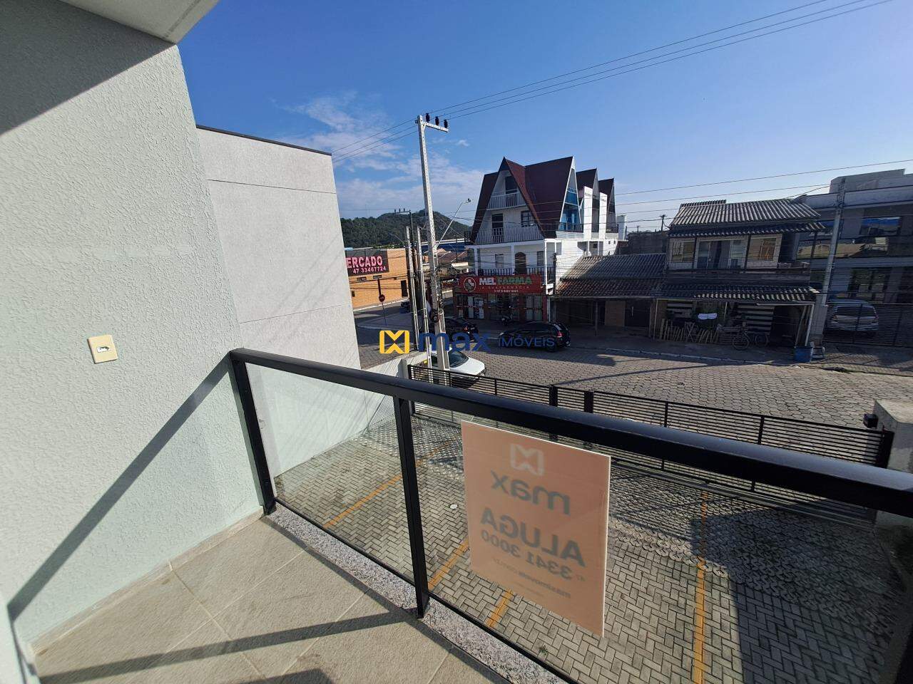 Apartamento à venda no Espinheiros: Sacada