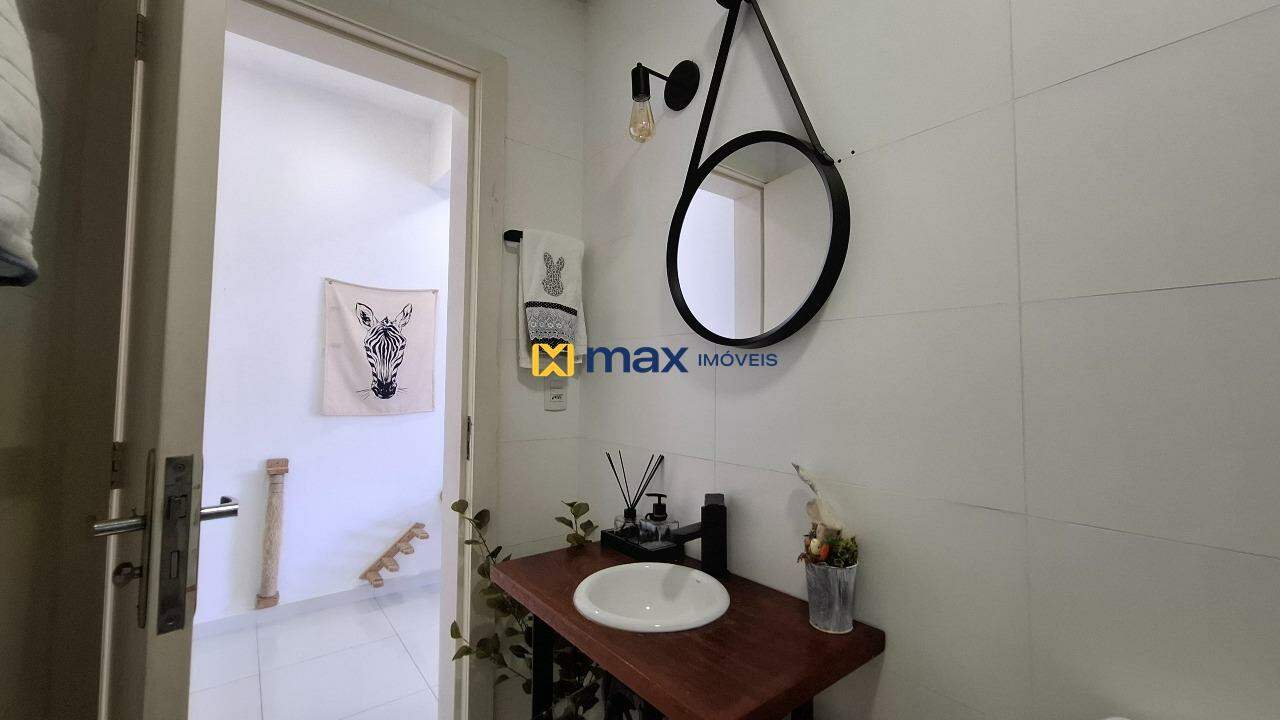 Apartamento à venda no Ressacada: Banheiro social