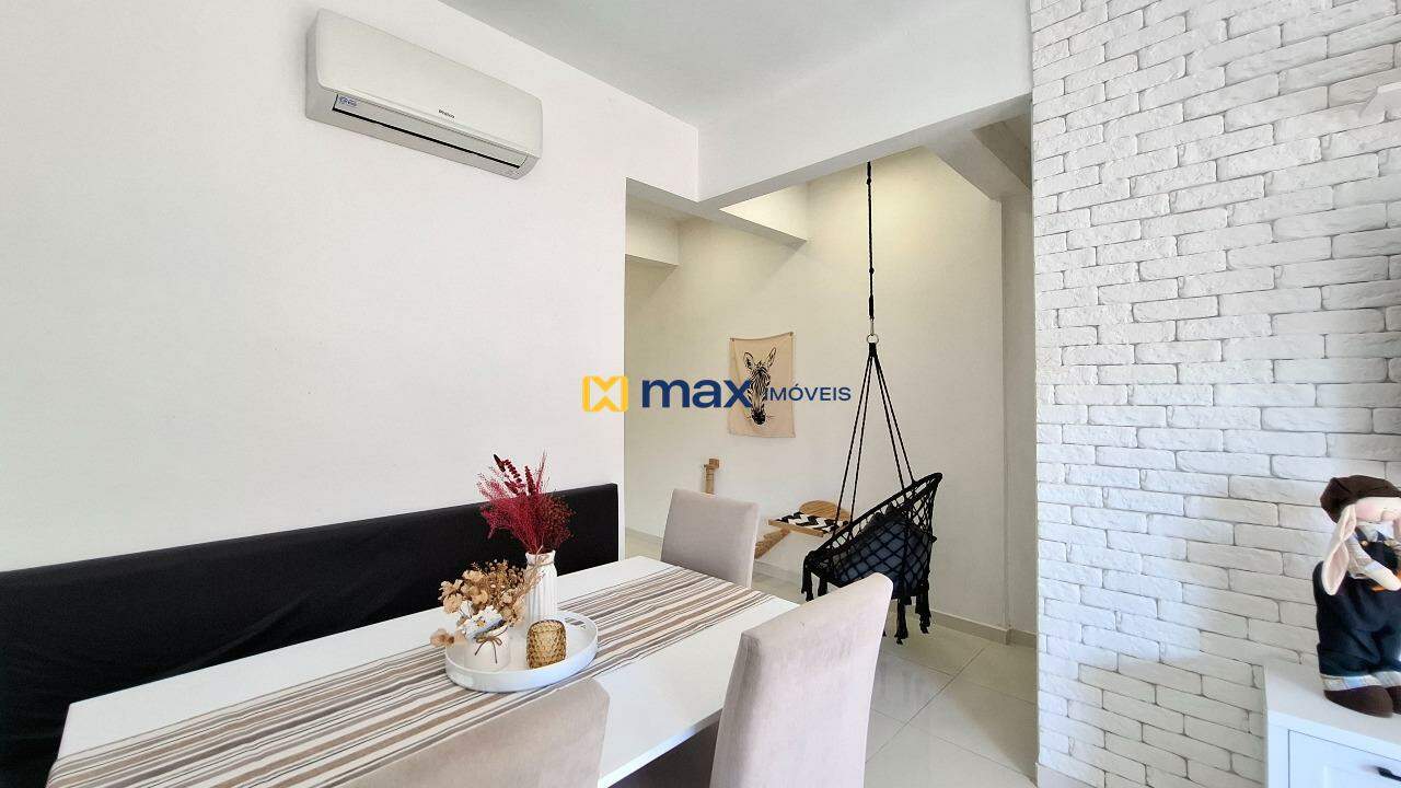 Apartamento à venda no Ressacada: Living integrado