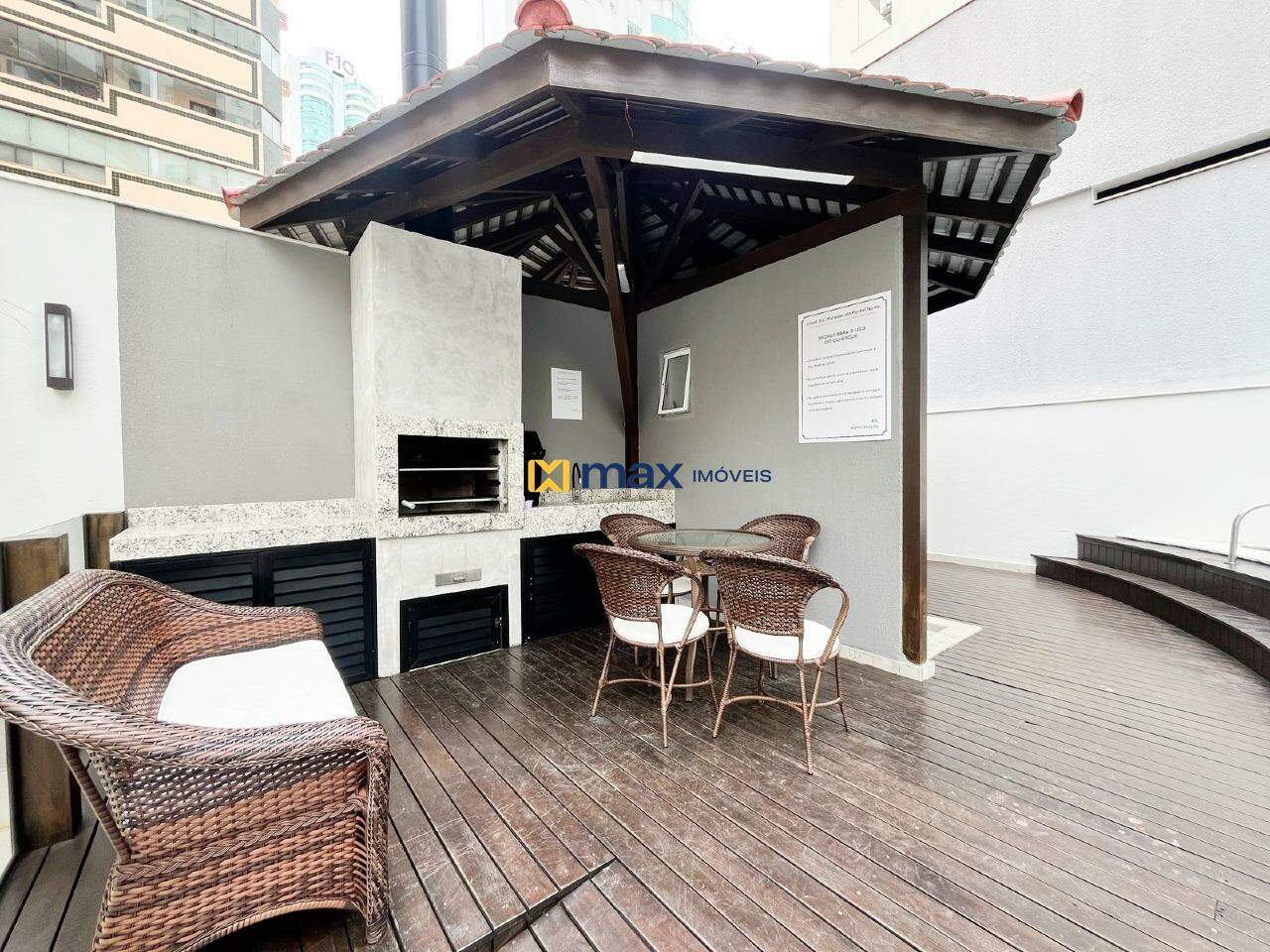 Apartamento à venda no Pioneiros: Espaço Gourmet