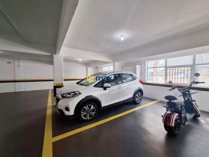 Apartamento à venda no Pioneiros: Vaga de Garagem Com Box