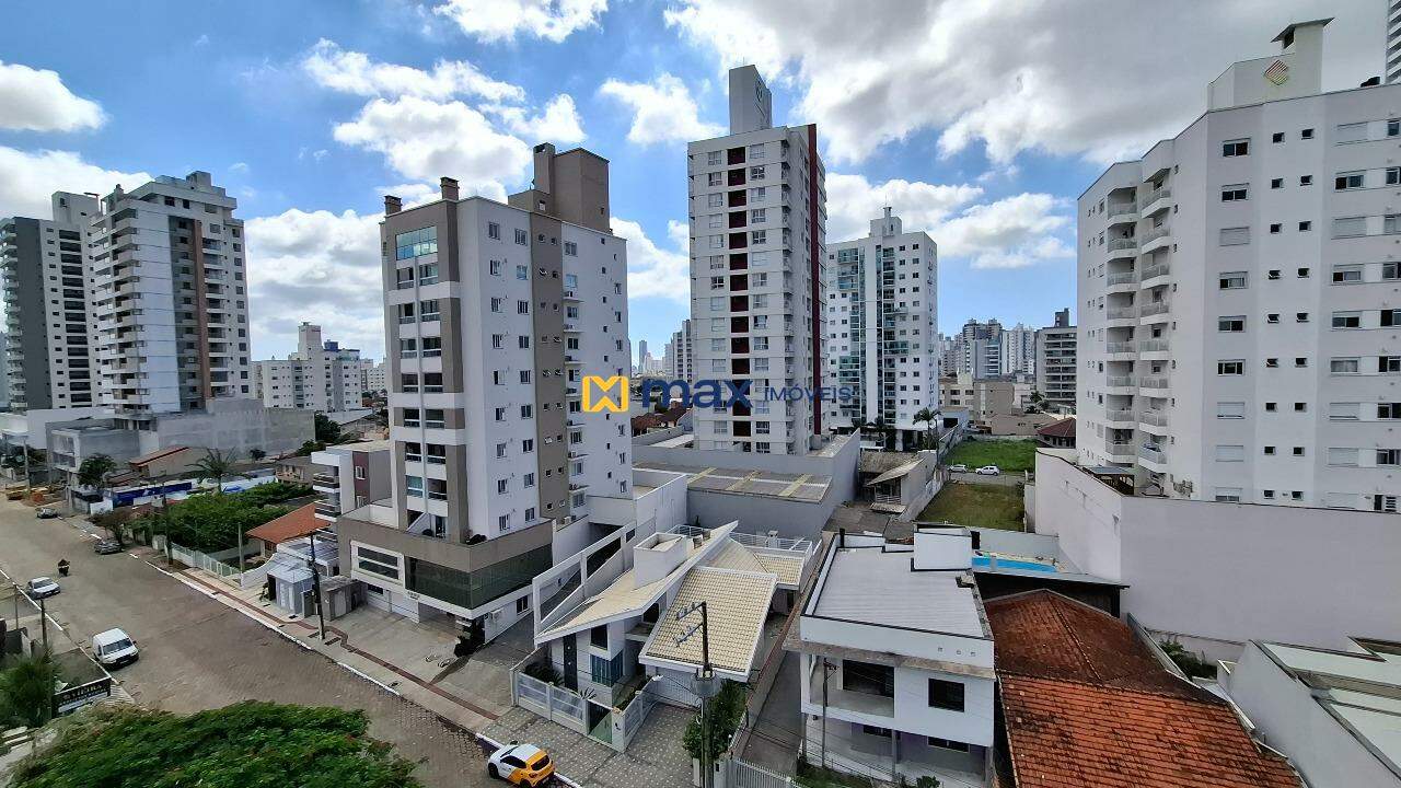 Apartamento para aluguel no Vila Operária: Vista Sacada