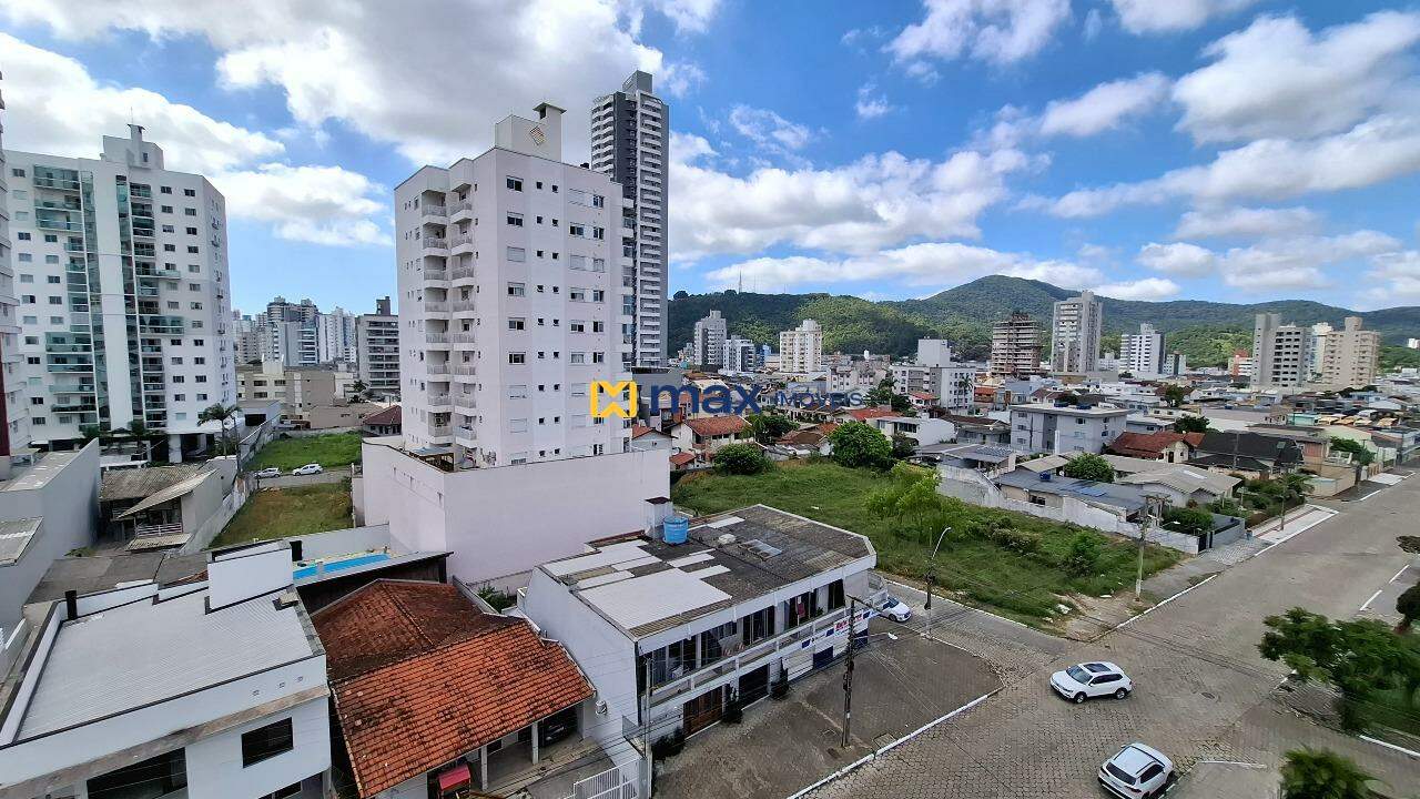 Apartamento para aluguel no Vila Operária: Vista Sacada