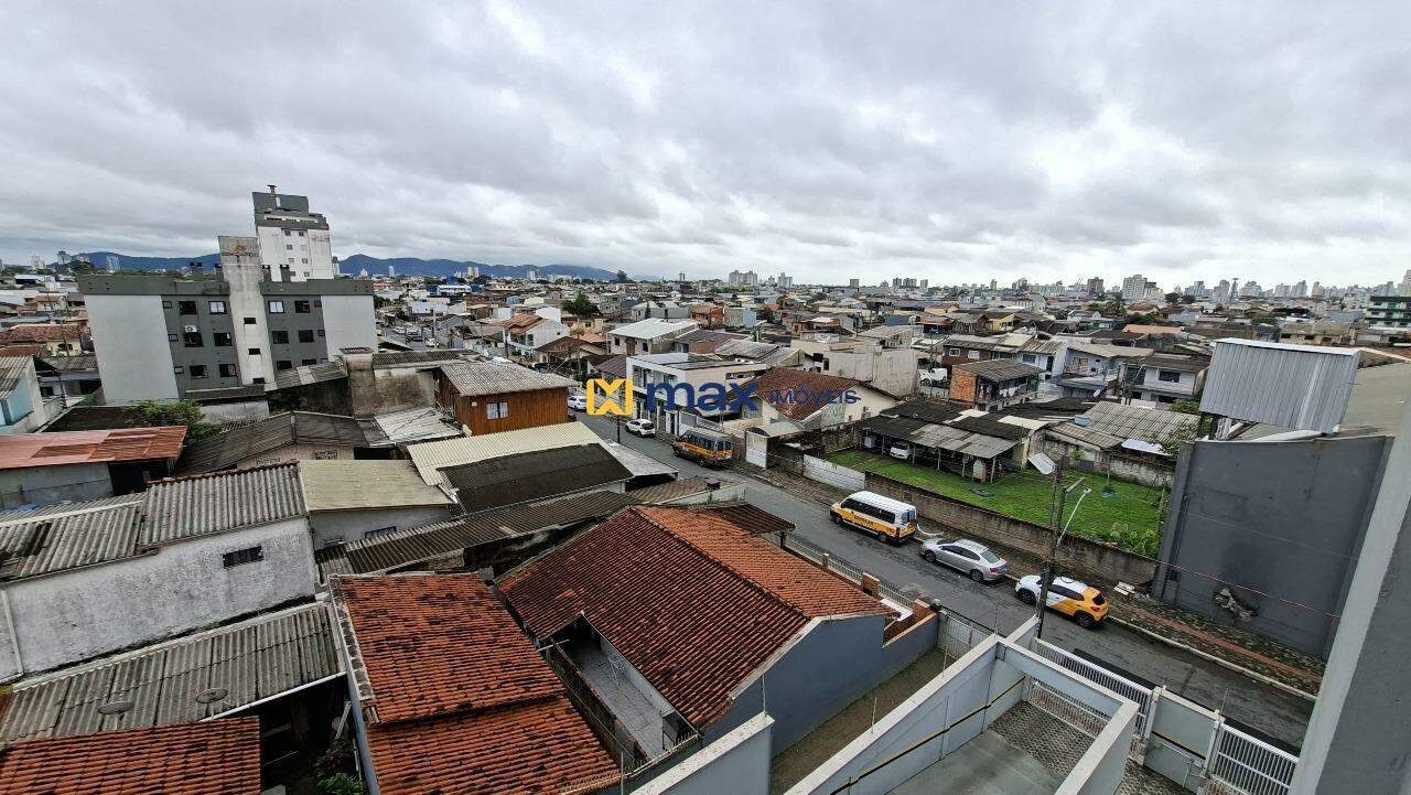 Apartamento para aluguel no São Vicente: Vista da Sacada