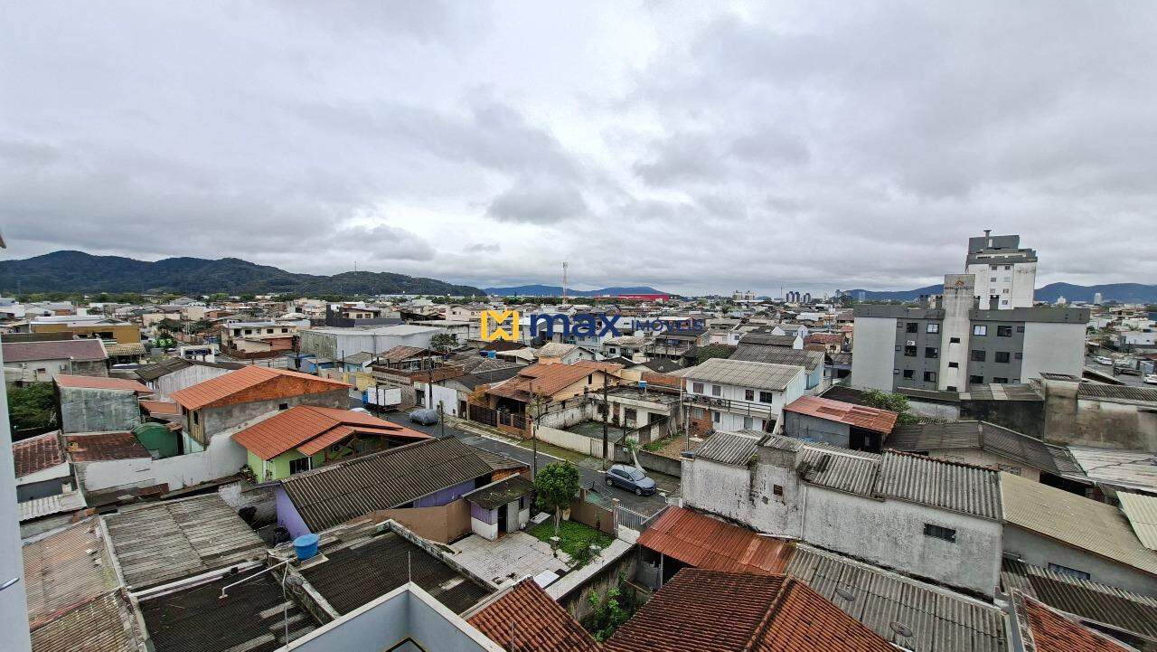 Apartamento para aluguel no São Vicente: Vista da Sacada