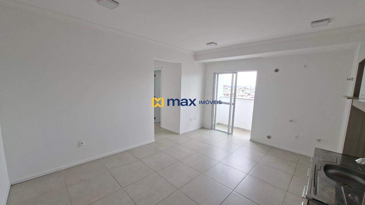 Apartamento para aluguel no São Vicente: Sala de Estar/ Cozinha
