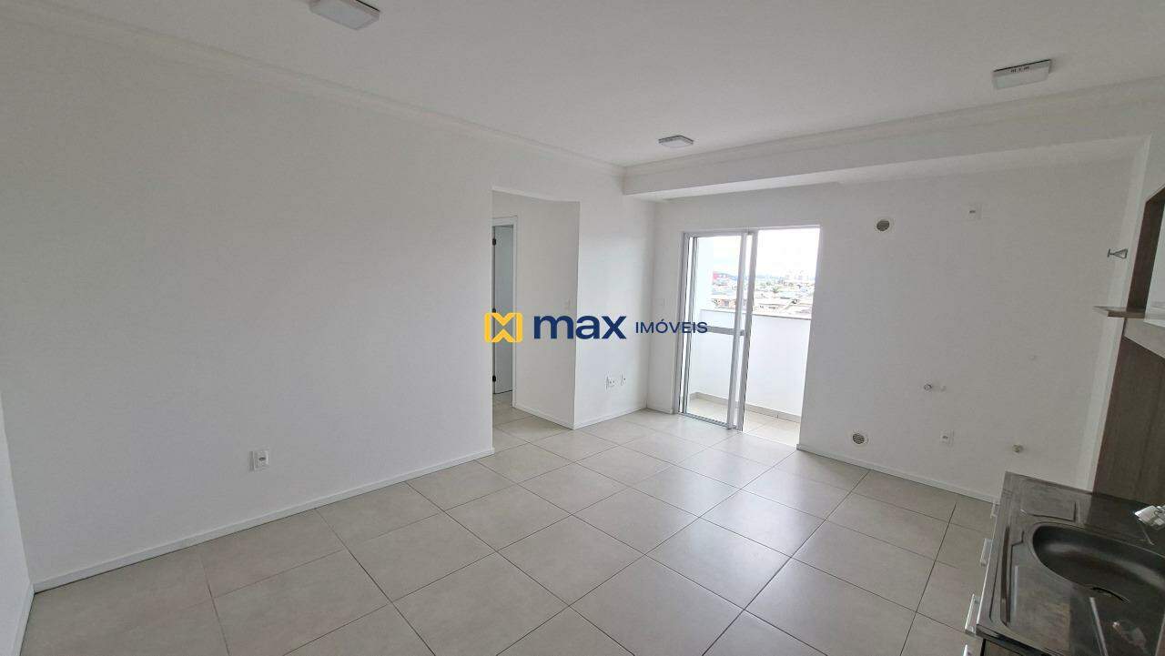 Apartamento para aluguel no São Vicente: Sala de Estar/ Cozinha