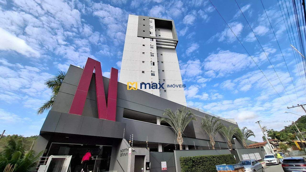 Apartamento para aluguel no Praia Brava: Fachada