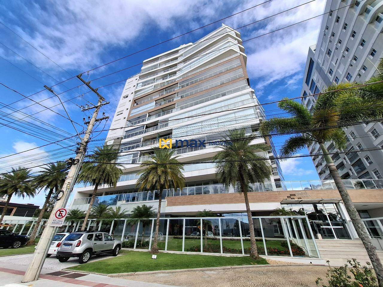 Apartamento para aluguel no Praia Brava: Fachada