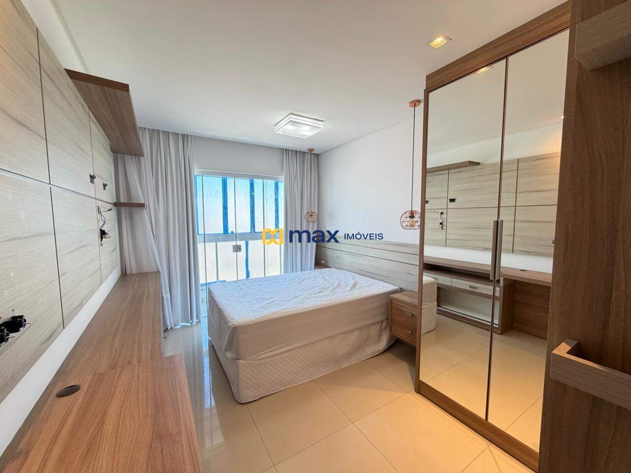 Apartamento para aluguel no Centro: 