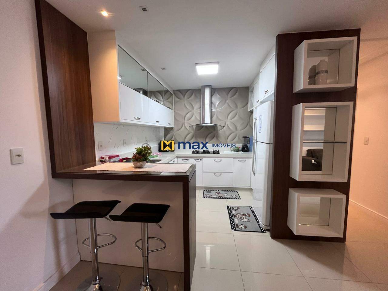Apartamento para aluguel no Centro: 