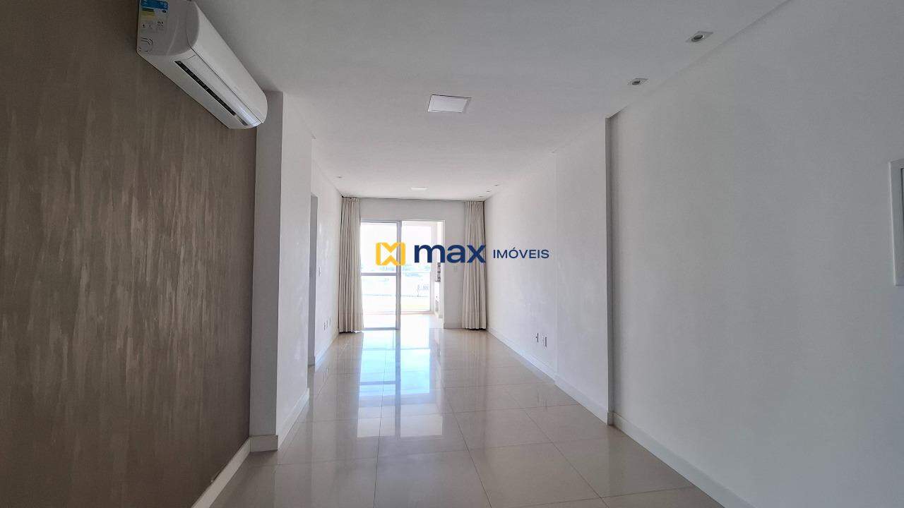 Apartamento à venda no São João: Living integrado