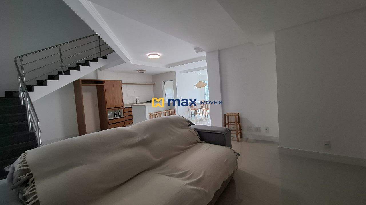 Apartamento à venda no Praia Brava: Sala de estar