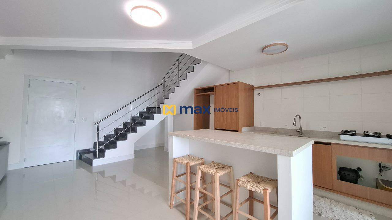 Apartamento à venda no Praia Brava: Living integrado