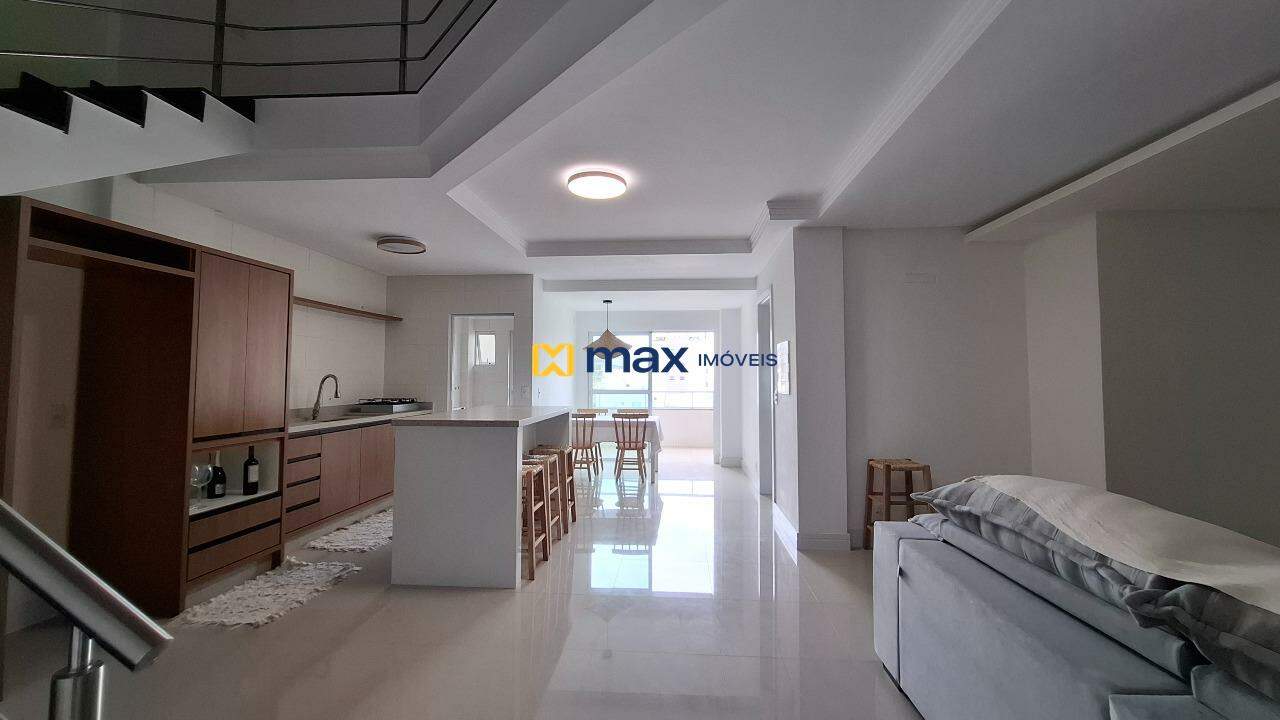 Apartamento à venda no Praia Brava: Living integrado
