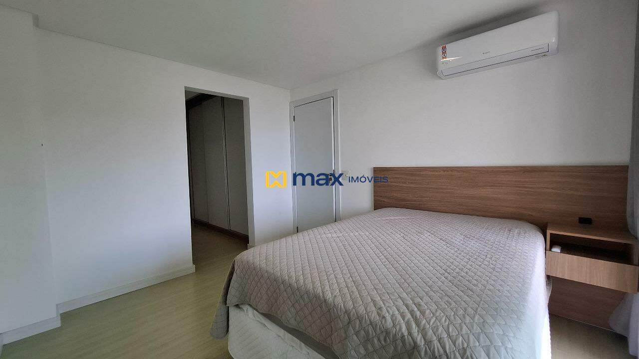 Apartamento à venda no Praia Brava: Suíte master
