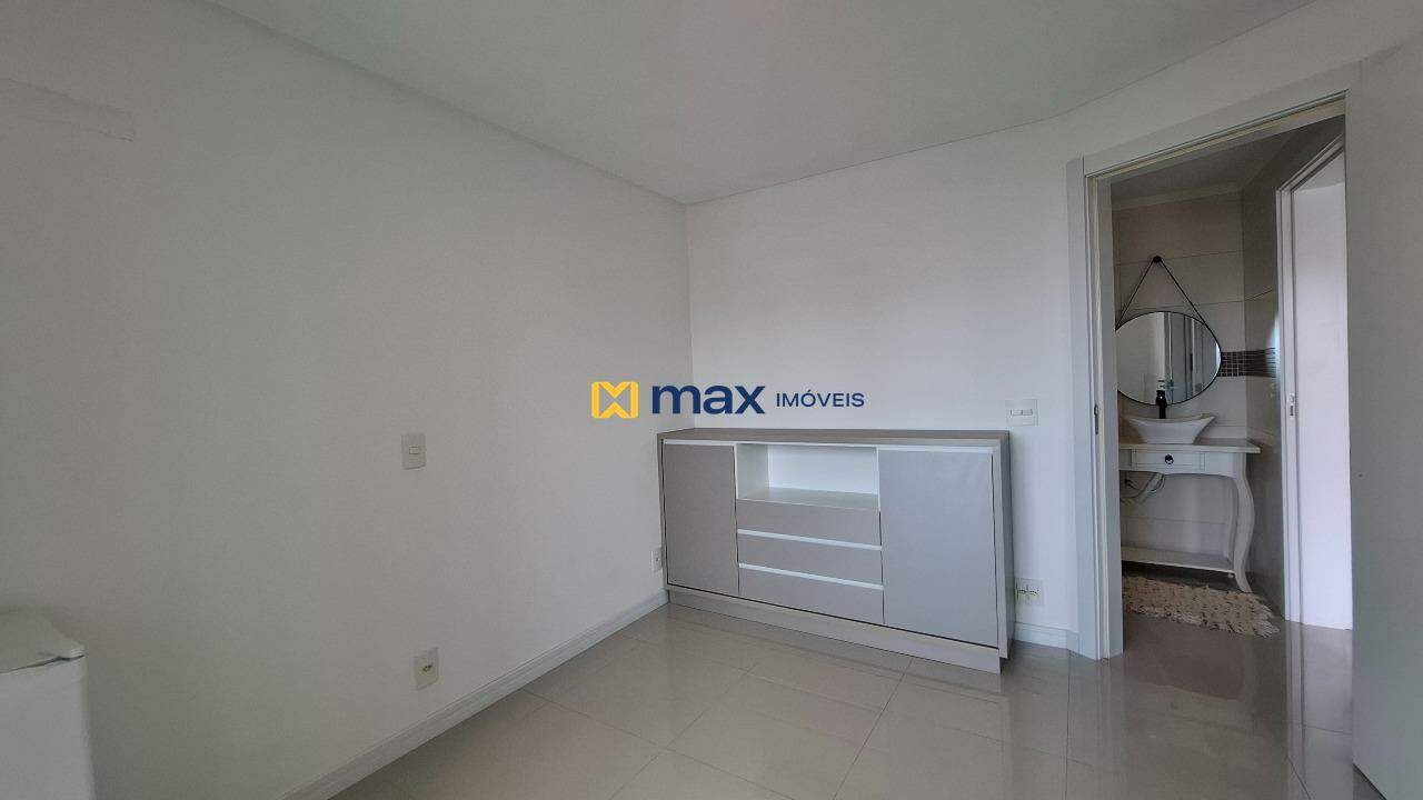 Apartamento à venda no Praia Brava: Escritório