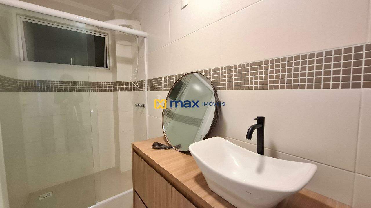 Apartamento à venda no Praia Brava: Banheiro suíte master