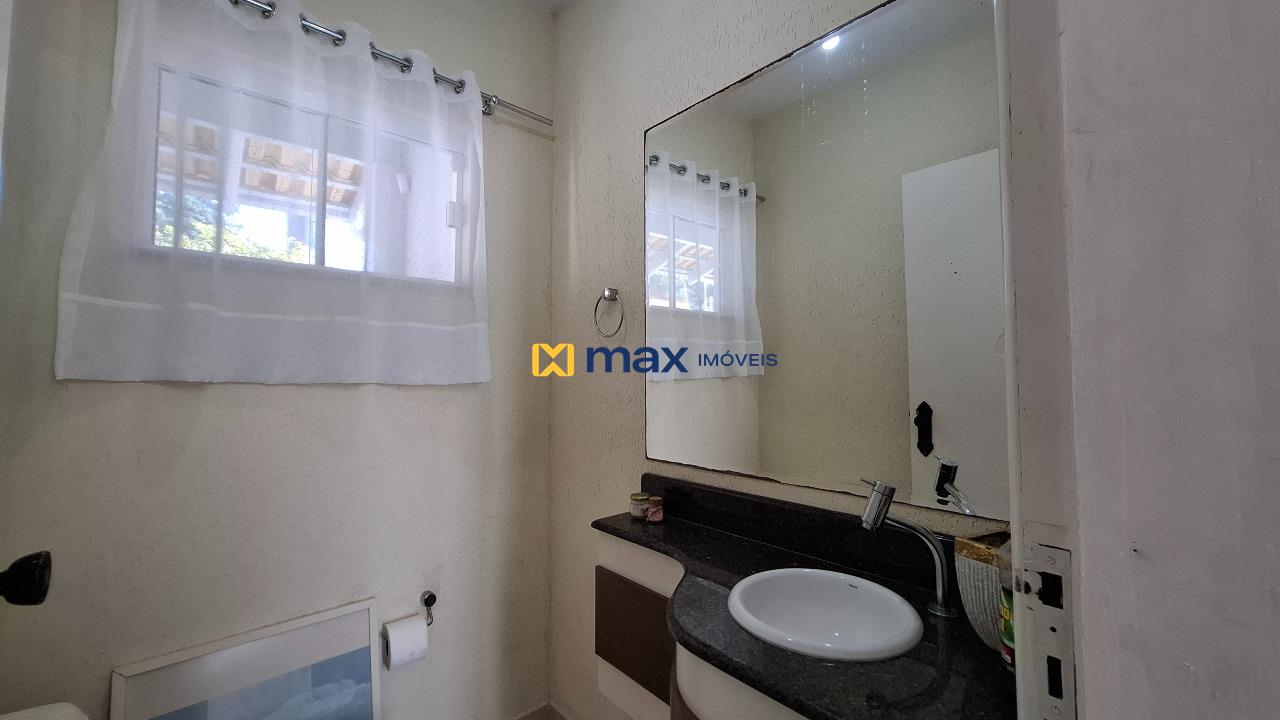 Casa à venda no Fazenda: Lavabo