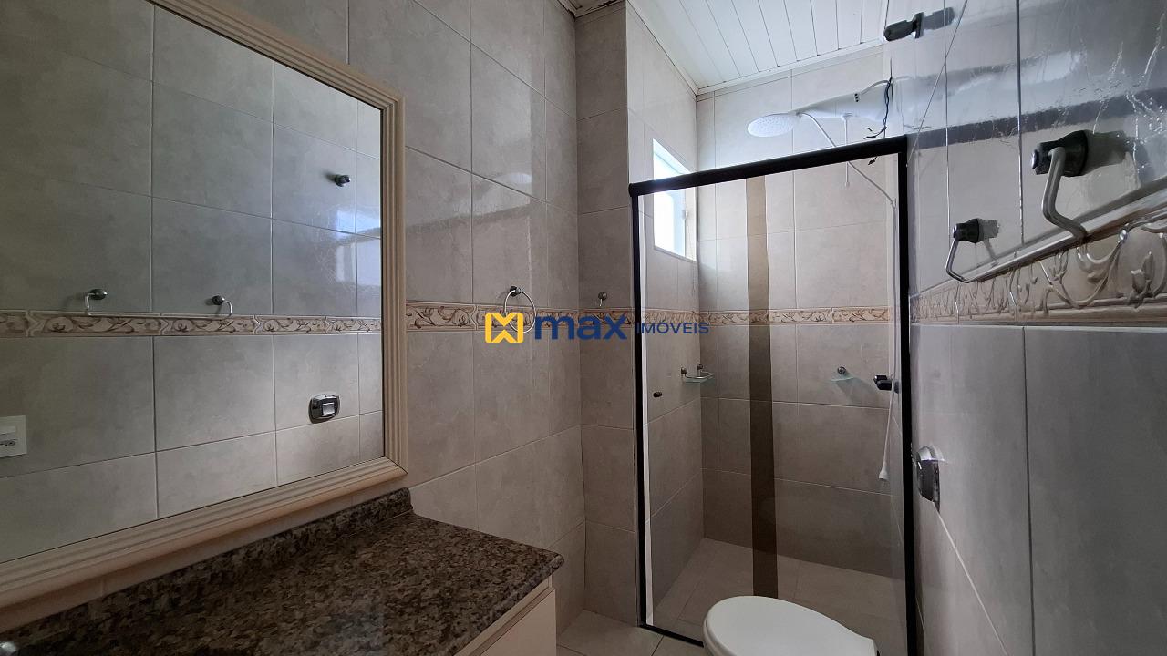 Casa à venda no Fazenda: Banheiro suíte  