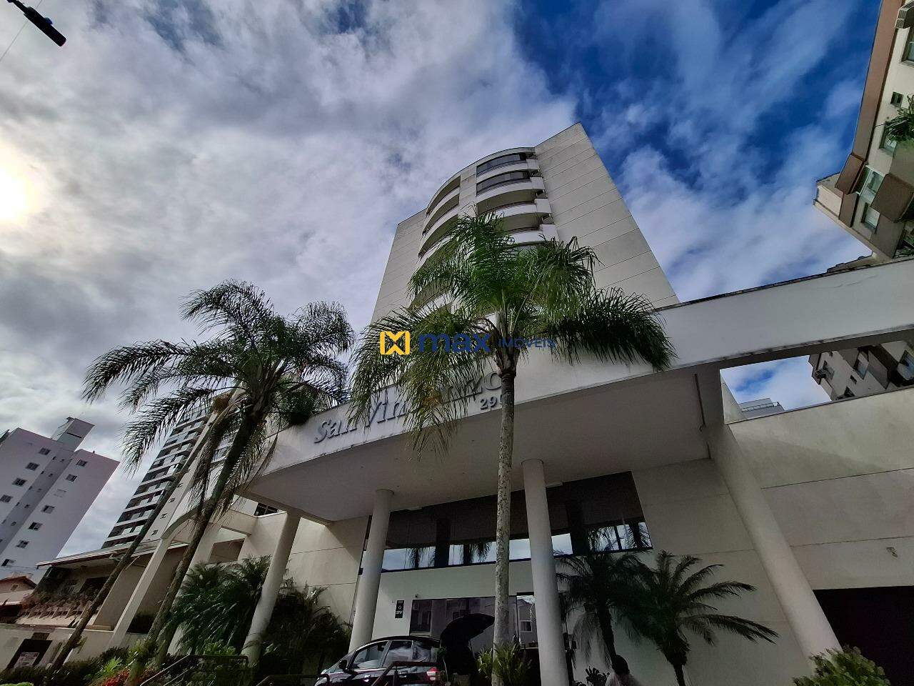 Apartamento para aluguel no São João: Fachada