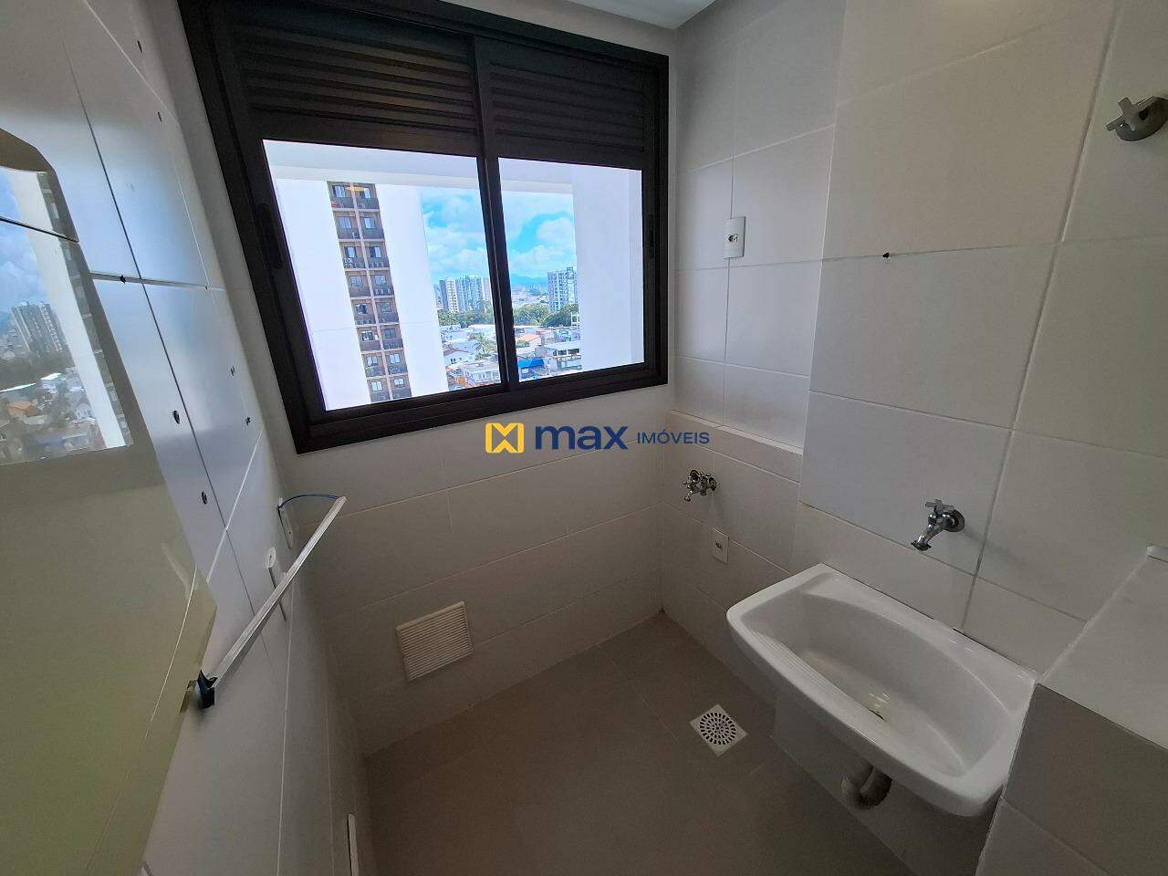 Apartamento para aluguel no São João: Lavanderia