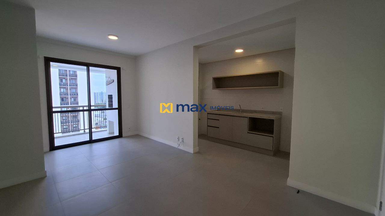 Apartamento para aluguel no São João: Sala de Estar e Jantar