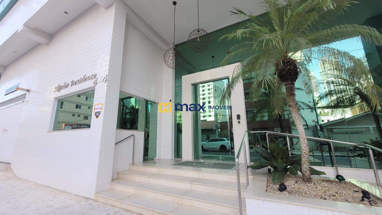 Apartamento à venda no Centro: Portaria 24 horas