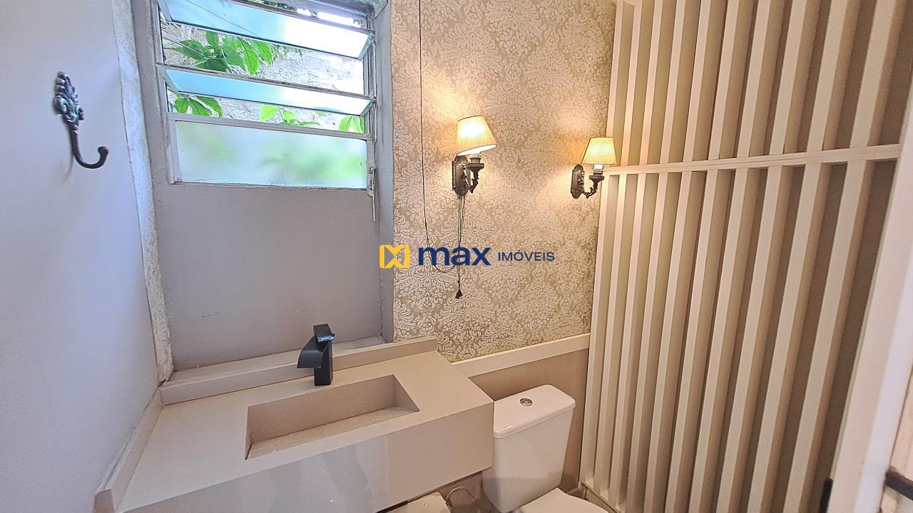 Sala para aluguel no Centro: Banheiro Social