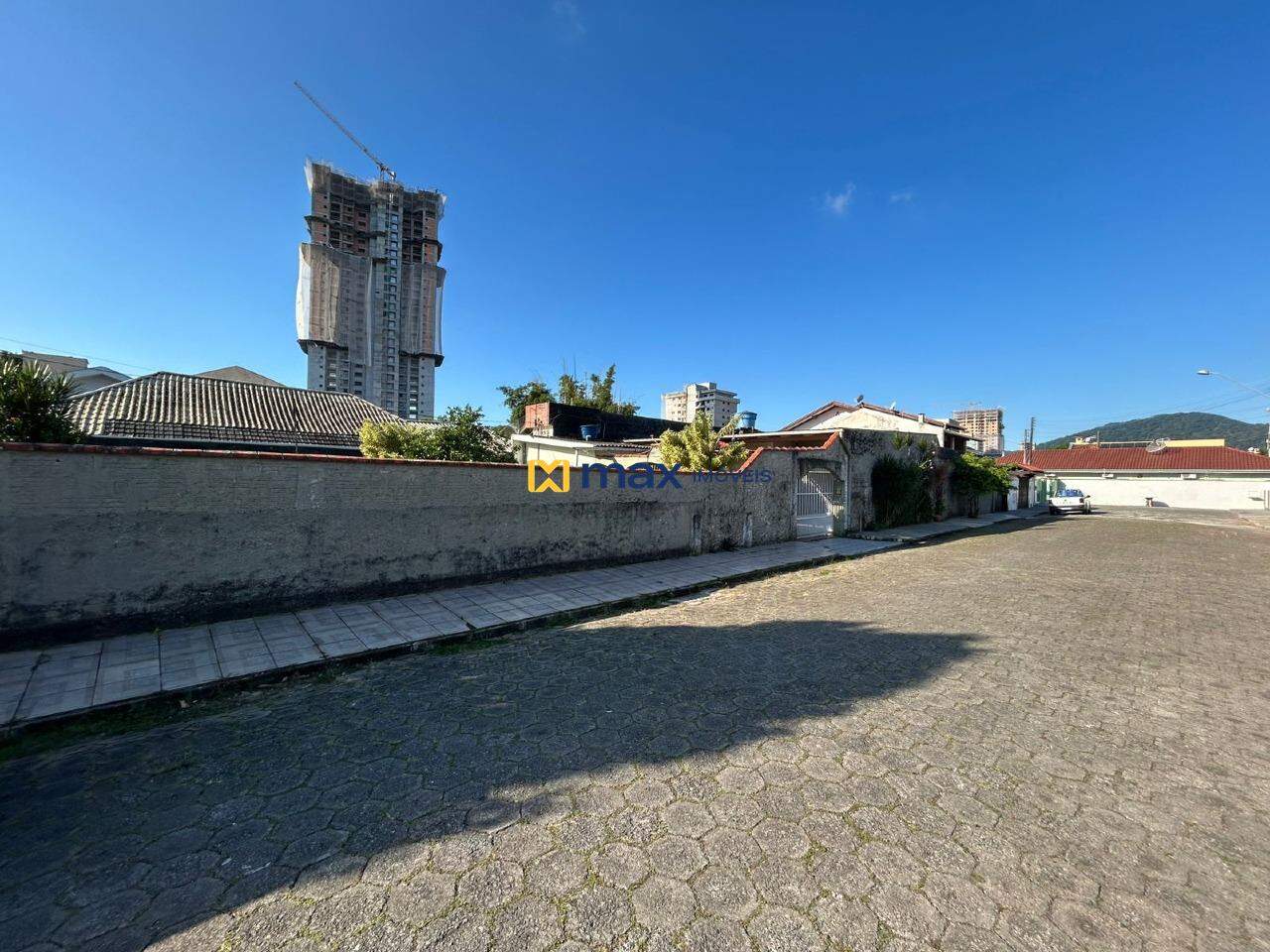 Terreno à venda no Armação: