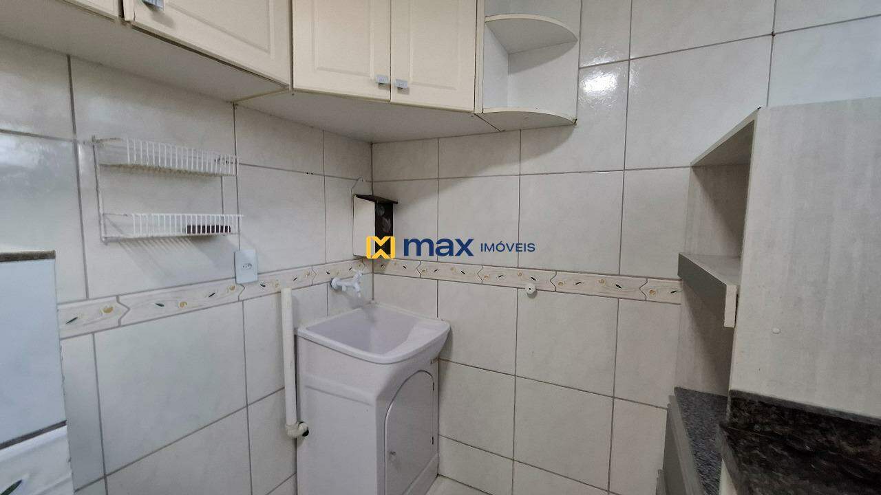Apartamento para aluguel no São João: Cozinha/ Lavanderia