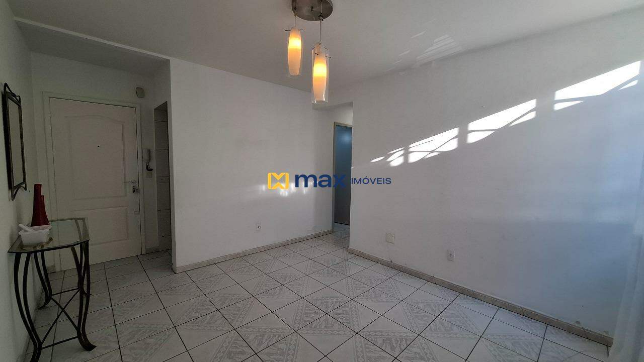 Apartamento para aluguel no São João: Sala de Estar e Jantar