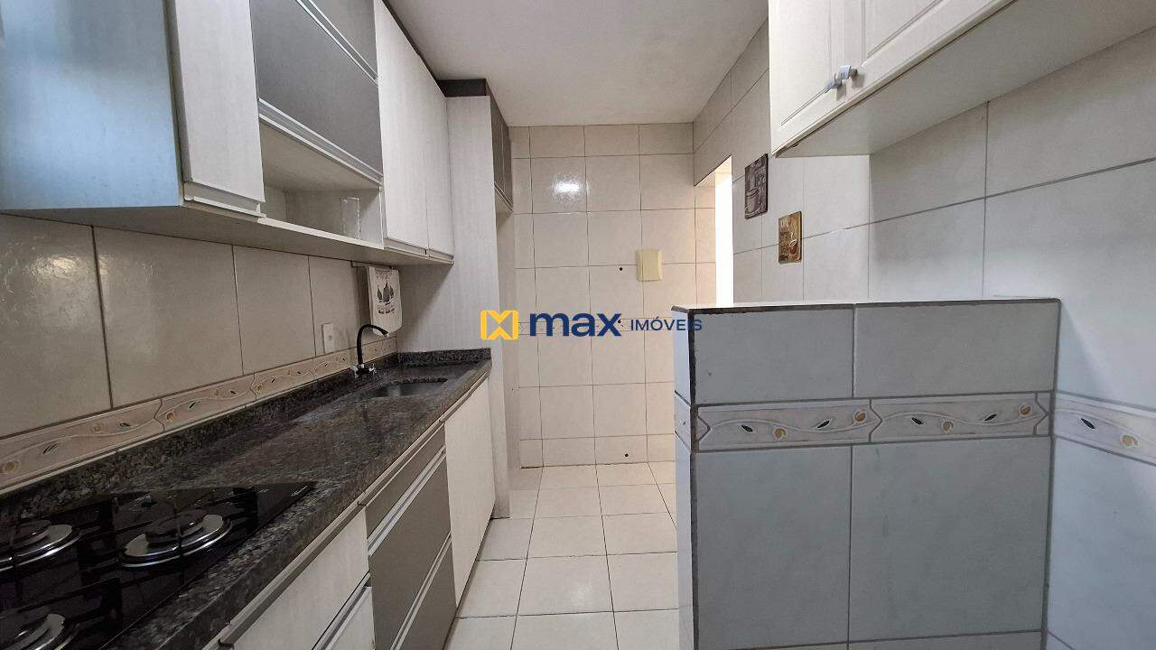 Apartamento para aluguel no São João: Cozinha/ Lavanderia