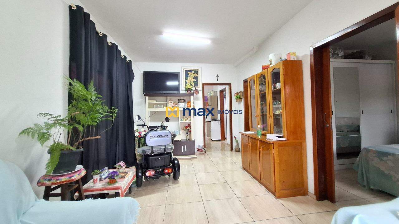 Casa à venda no São Vicente: Sala de estar