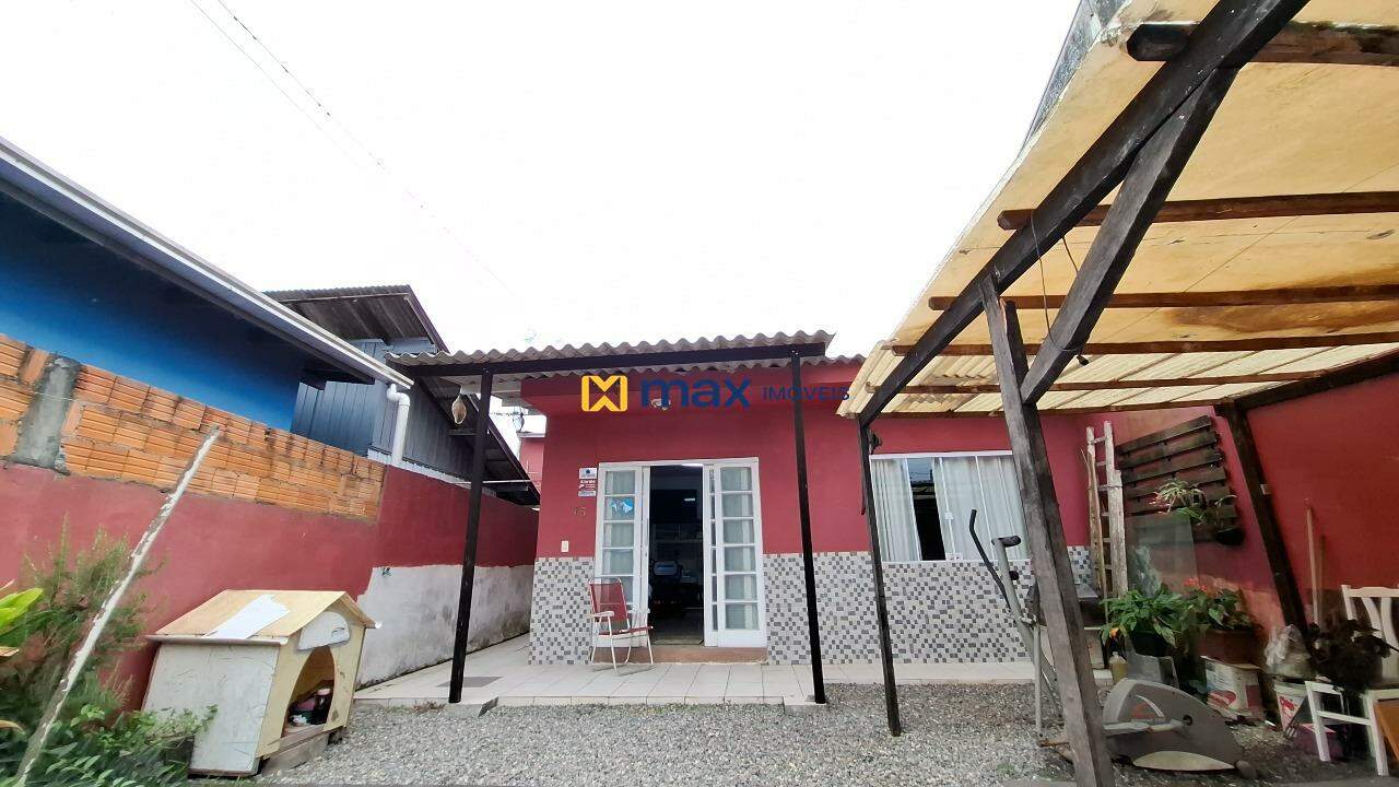 Casa à venda no São Vicente: Fachada