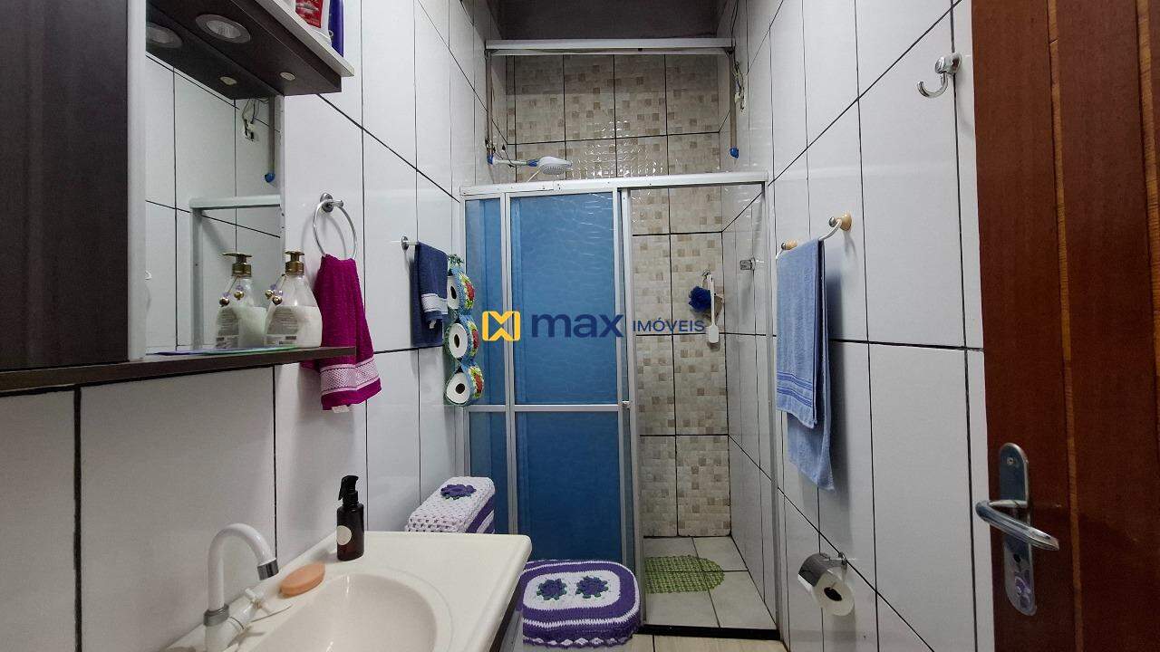 Casa à venda no São Vicente: Banheiro social