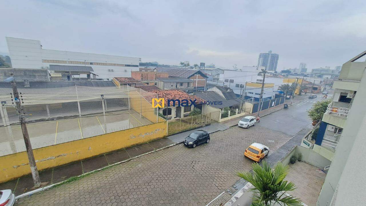 Apartamento para aluguel no Carvalho: Vista da Sacada