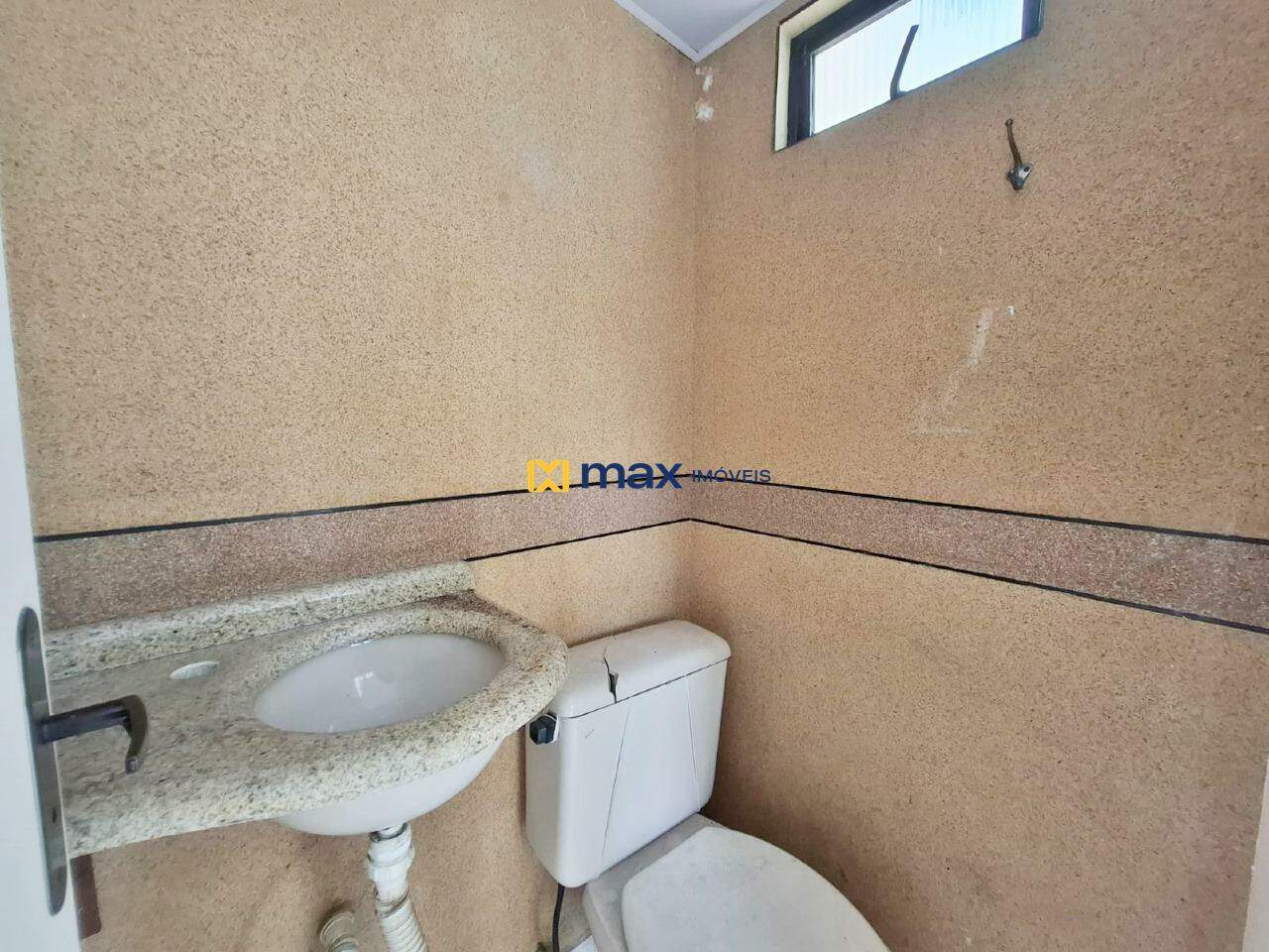 Apartamento à venda no Centro: Lavabo
