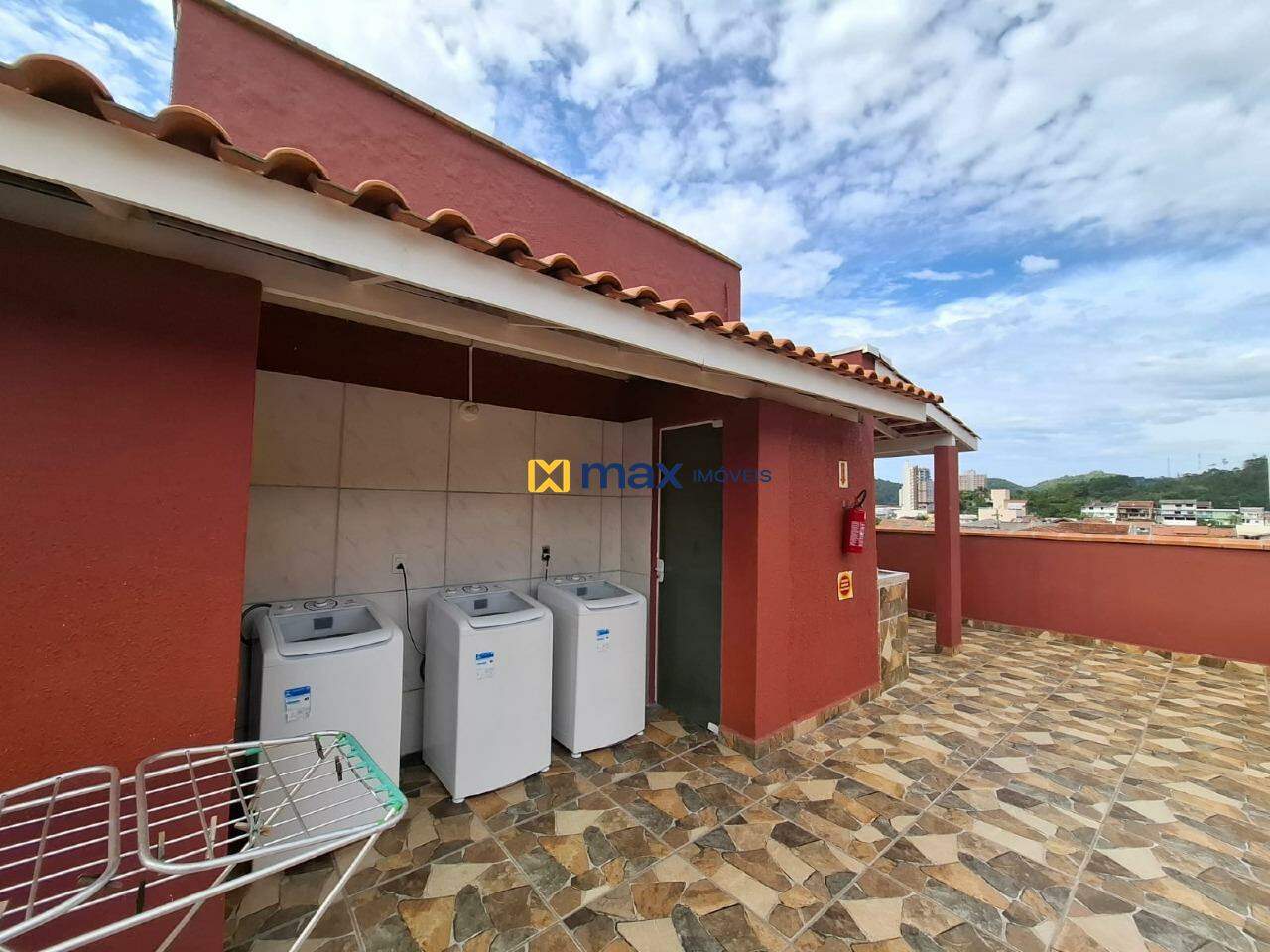 Apartamento para aluguel no Fazenda: Lavanderia