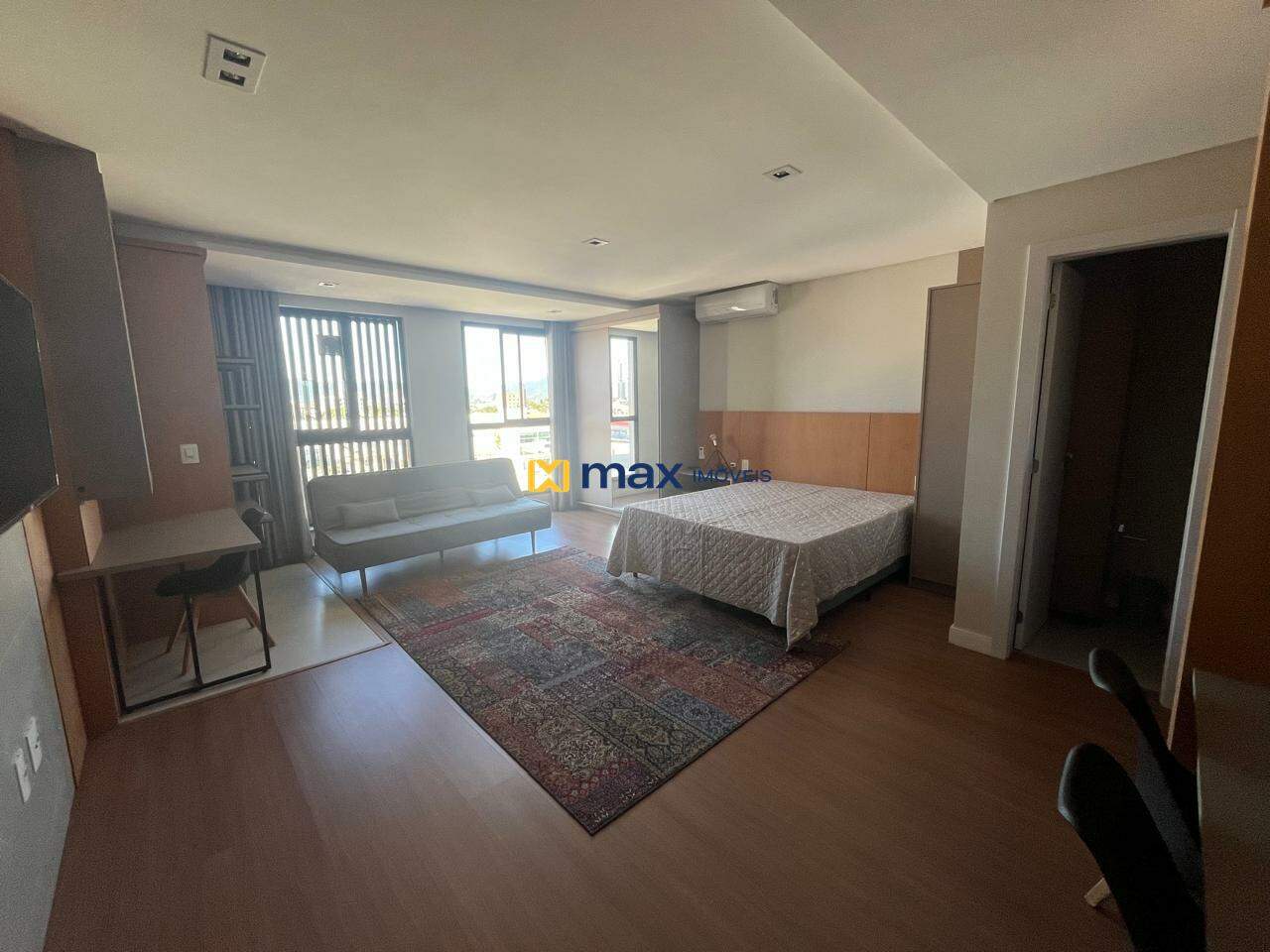Apartamento para aluguel no Estados: 