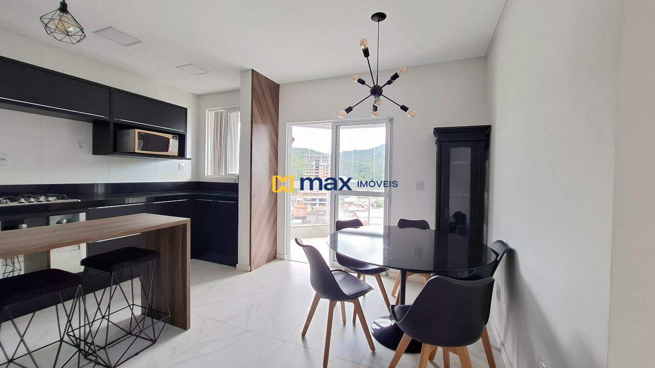 Apartamento à venda no Fazendinha: Living integrado