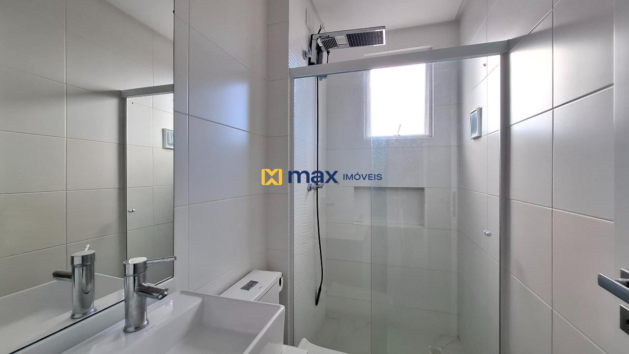 Apartamento à venda no Fazendinha: Banheiro suíte