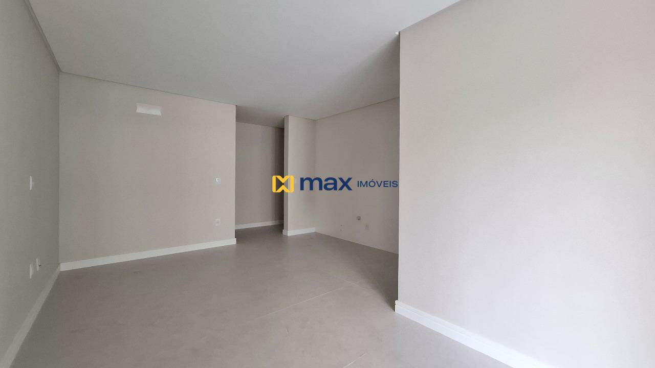 Apartamento à venda no Centro: Living integrado